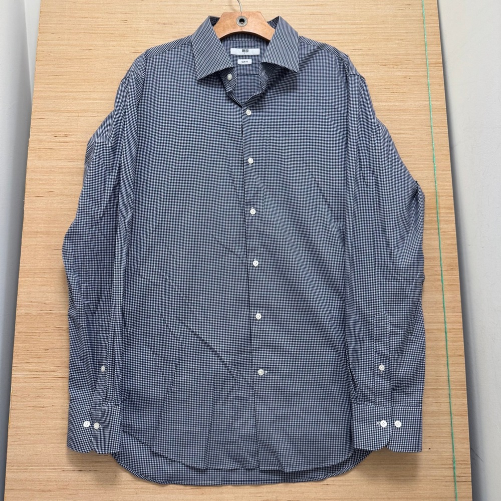 Uniqlo Mens Slim Fit Gingham Check Button Down Shirt Navy Blue White Large L